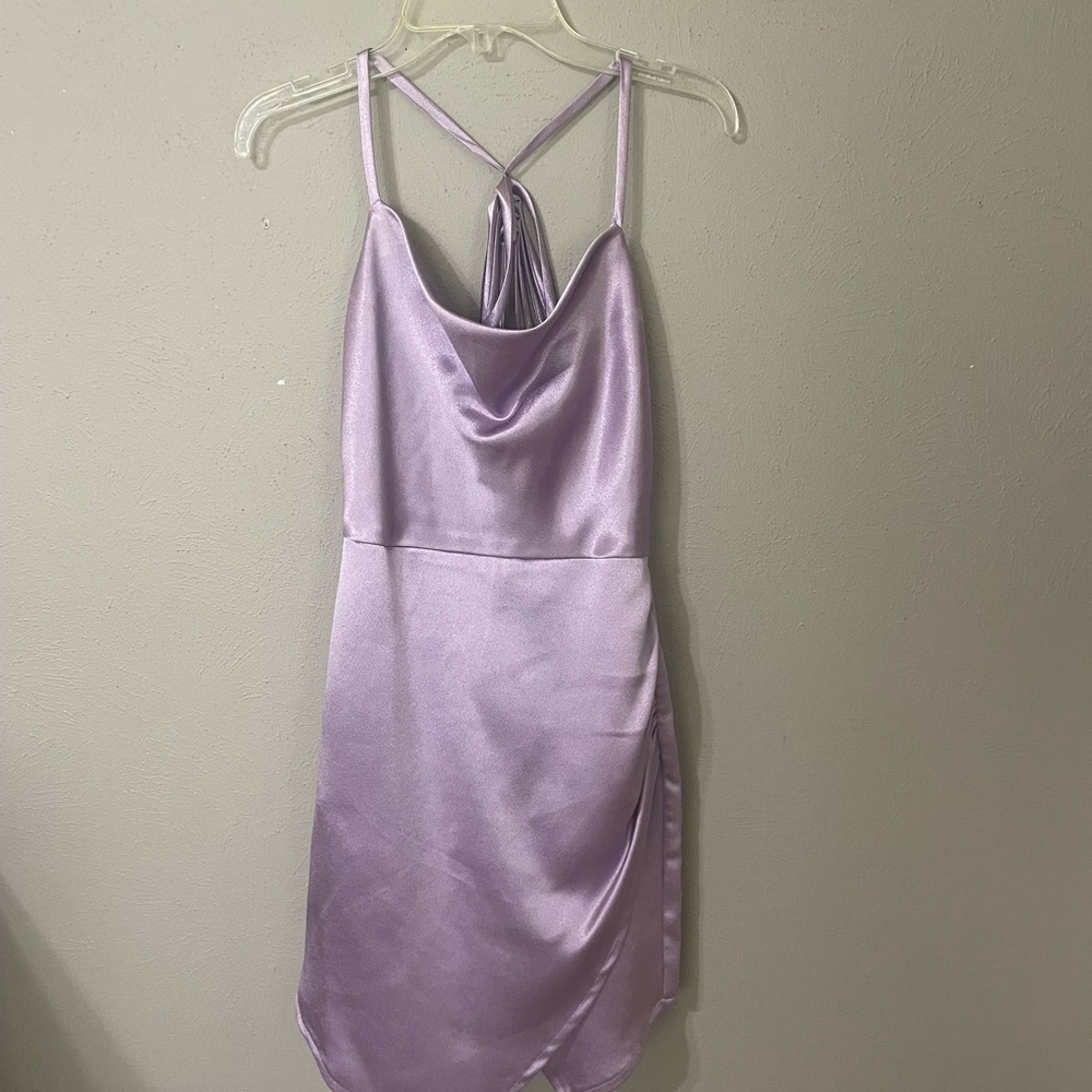 Purple Dress, Cute design in the back, Hocoming/ Party dress.